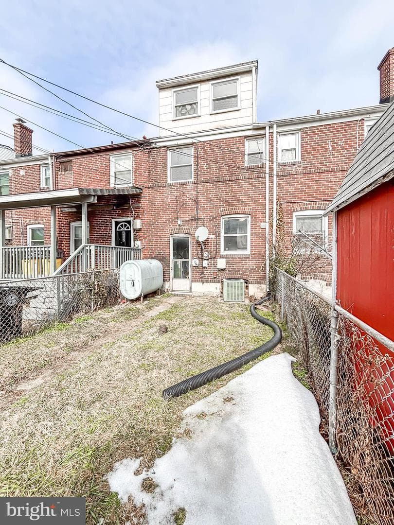 414 Avondale Road photo 33