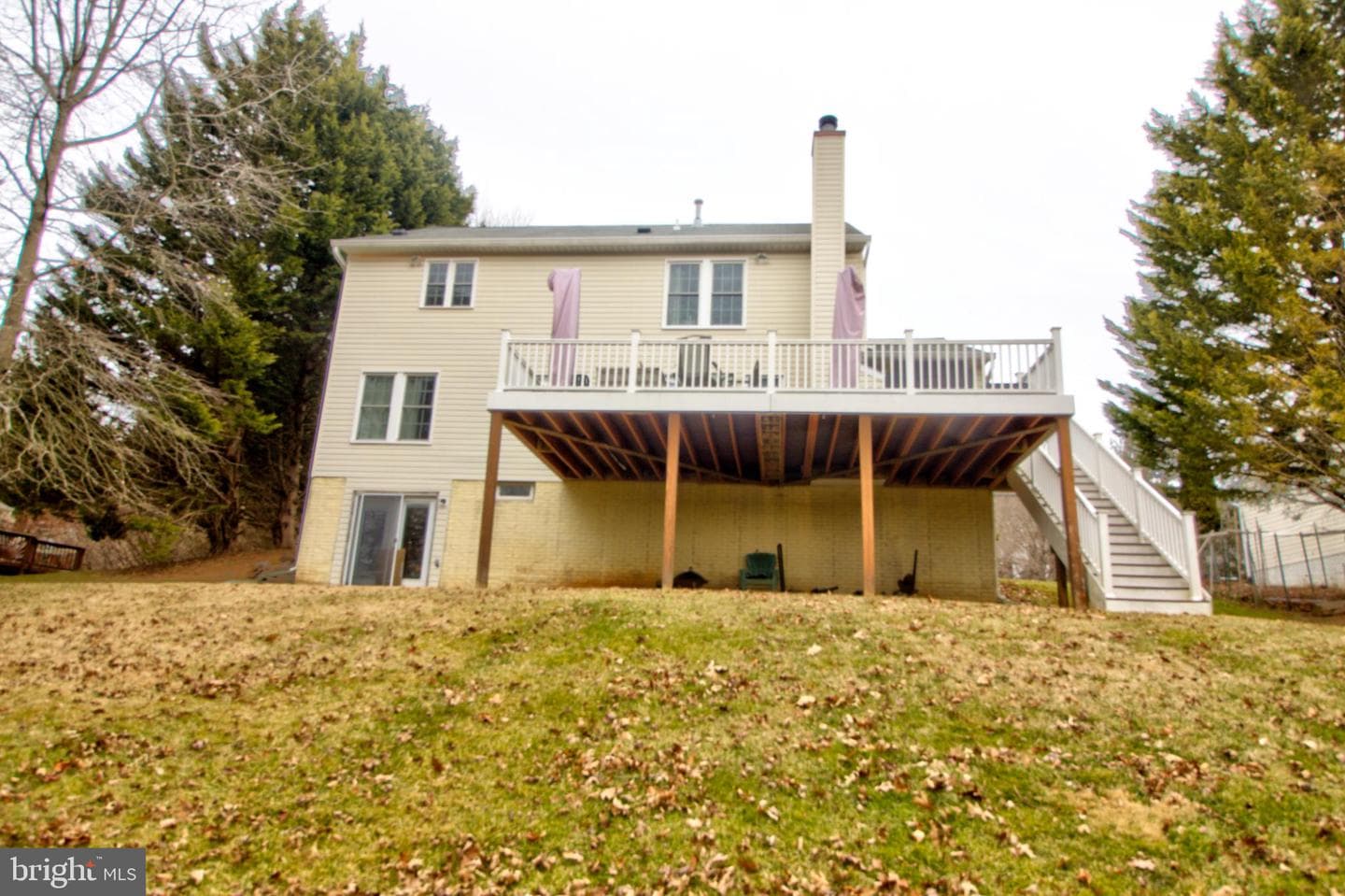 3879 Schroeder Avenue photo 4