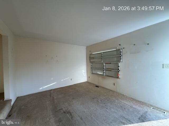 2031 Wintergreen Place photo 6