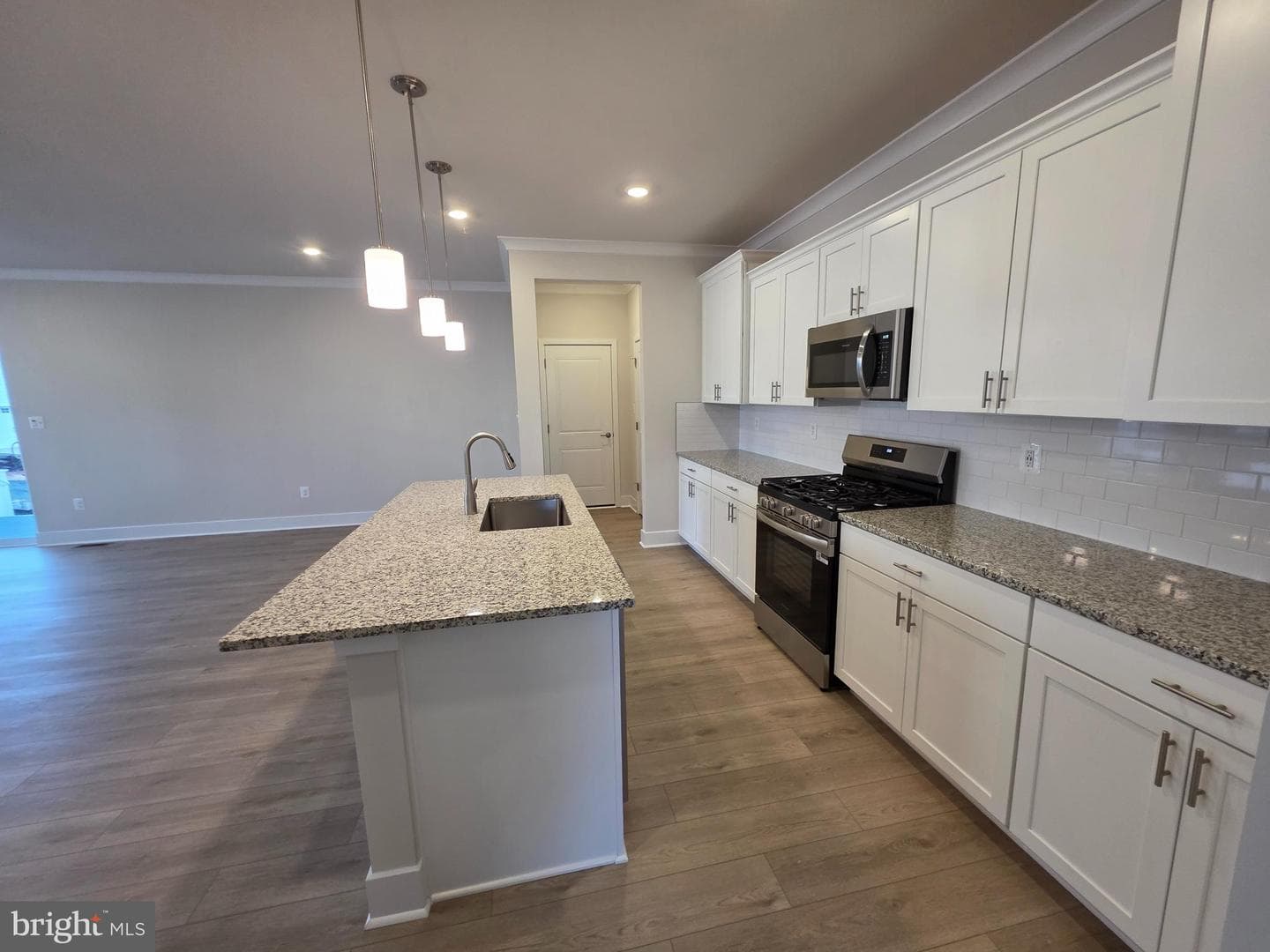 6511 Paddington Street photo 13
