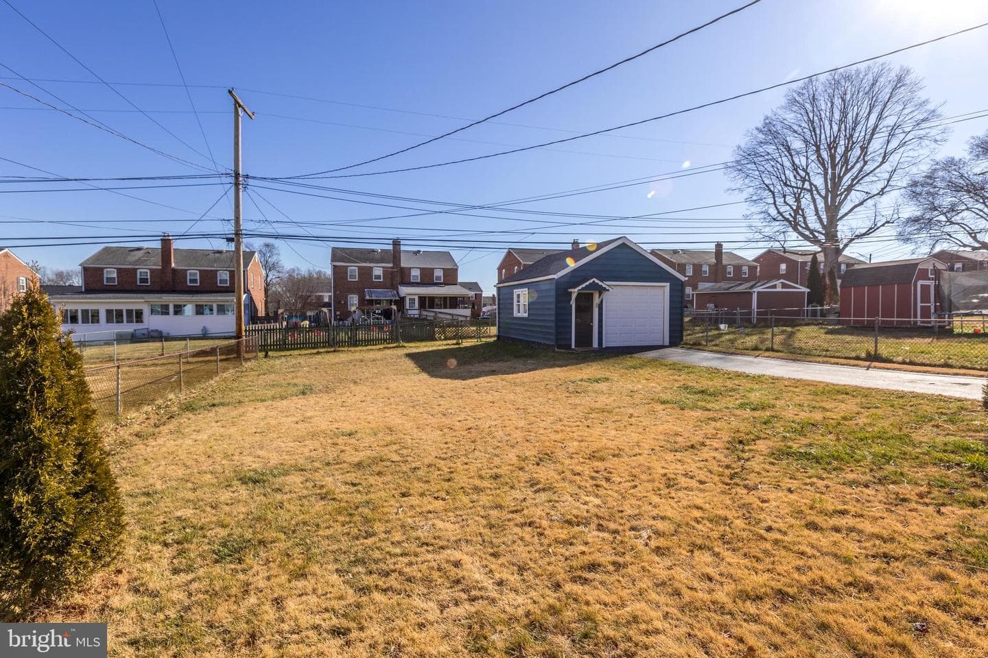 109 Elinor Avenue photo 29