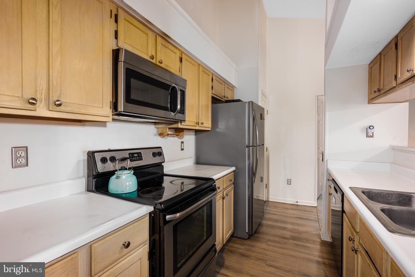 2937 Katewood Court #5 photo 2