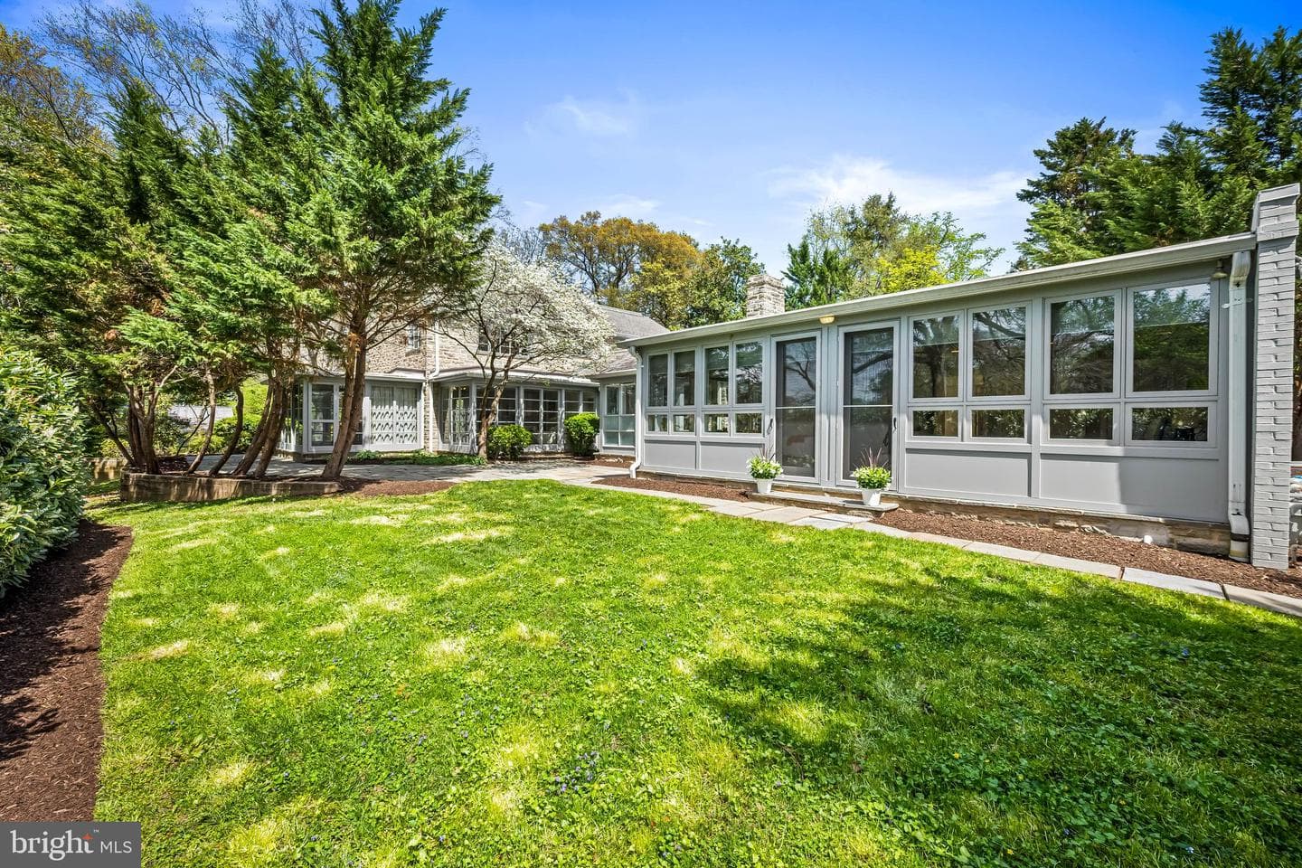 6 Meadow Road photo 38