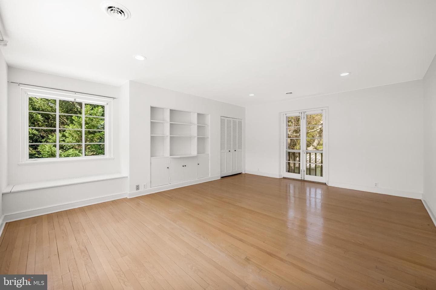 6 Meadow Road photo 47