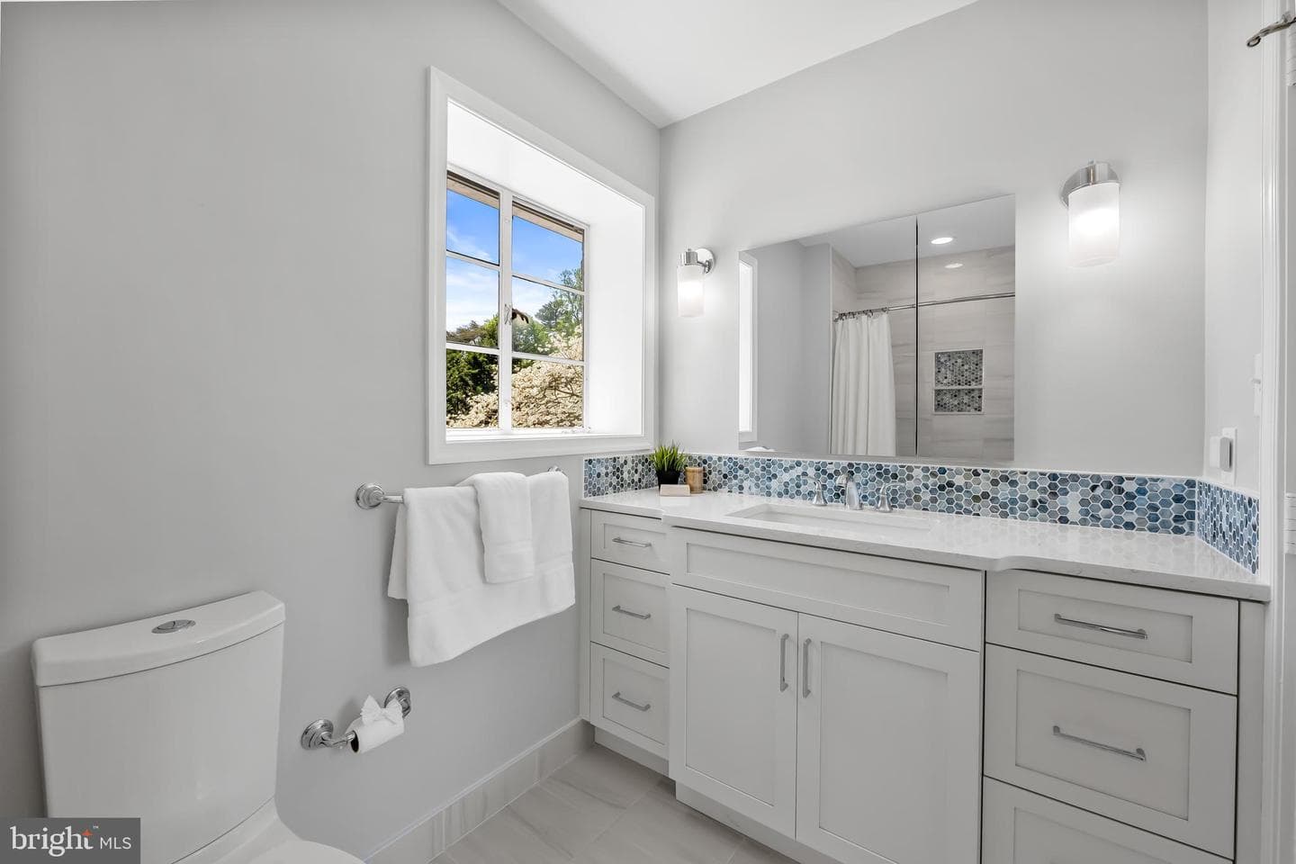 6 Meadow Road photo 49