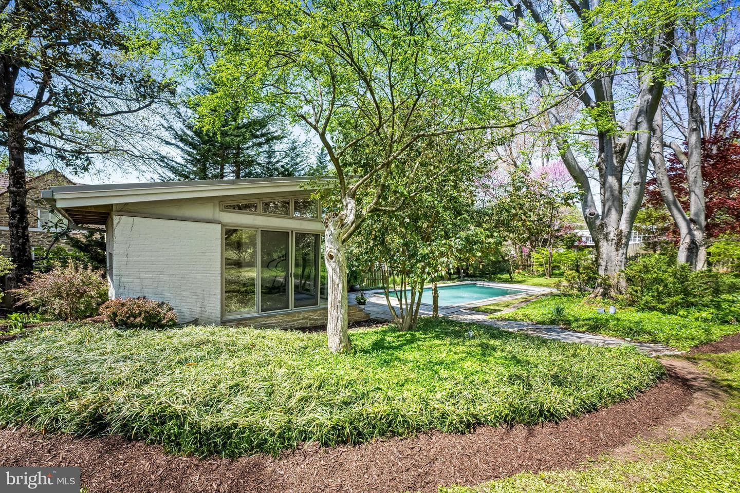 6 Meadow Road photo 54