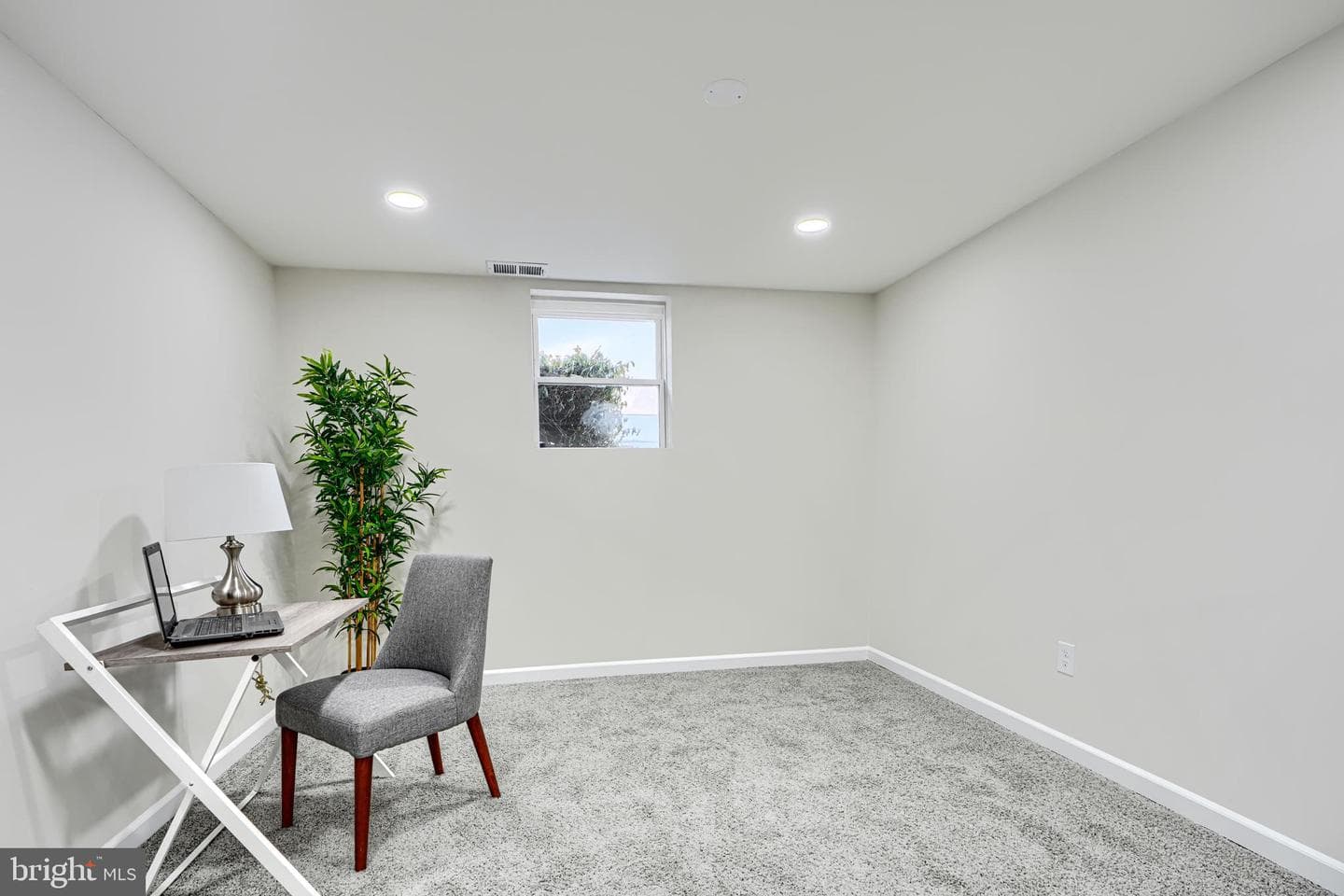 9517 Holiday Manor Road photo 32