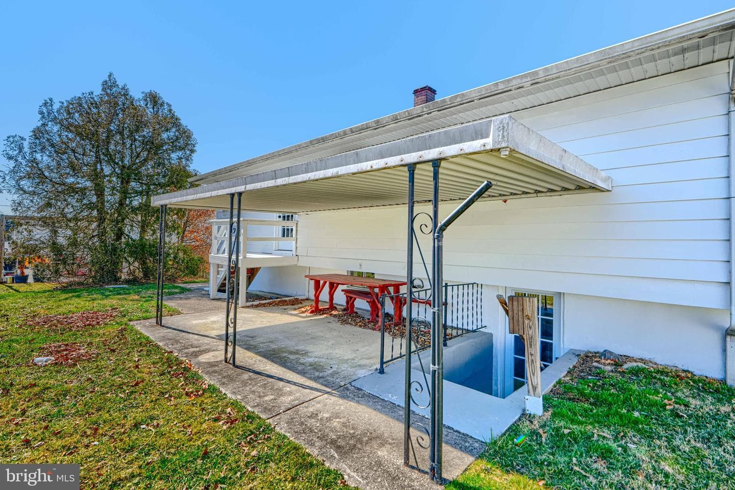 9517 Holiday Manor Road photo 45