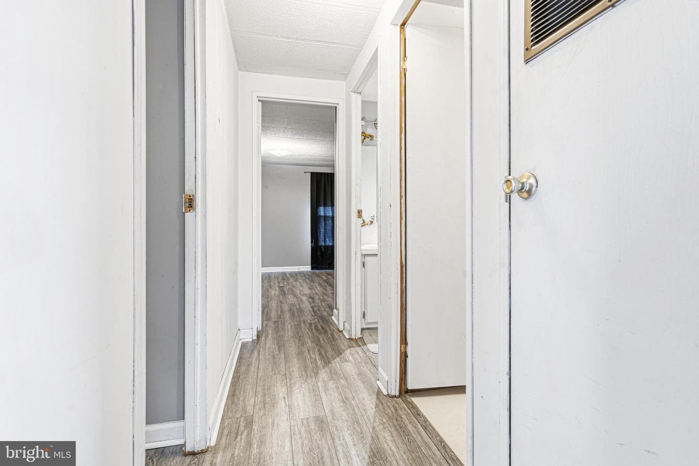 111 Briarwood Road photo 18
