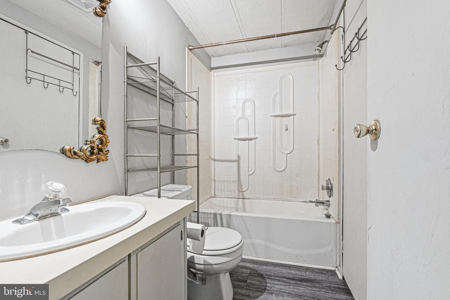 111 Briarwood Road photo 23