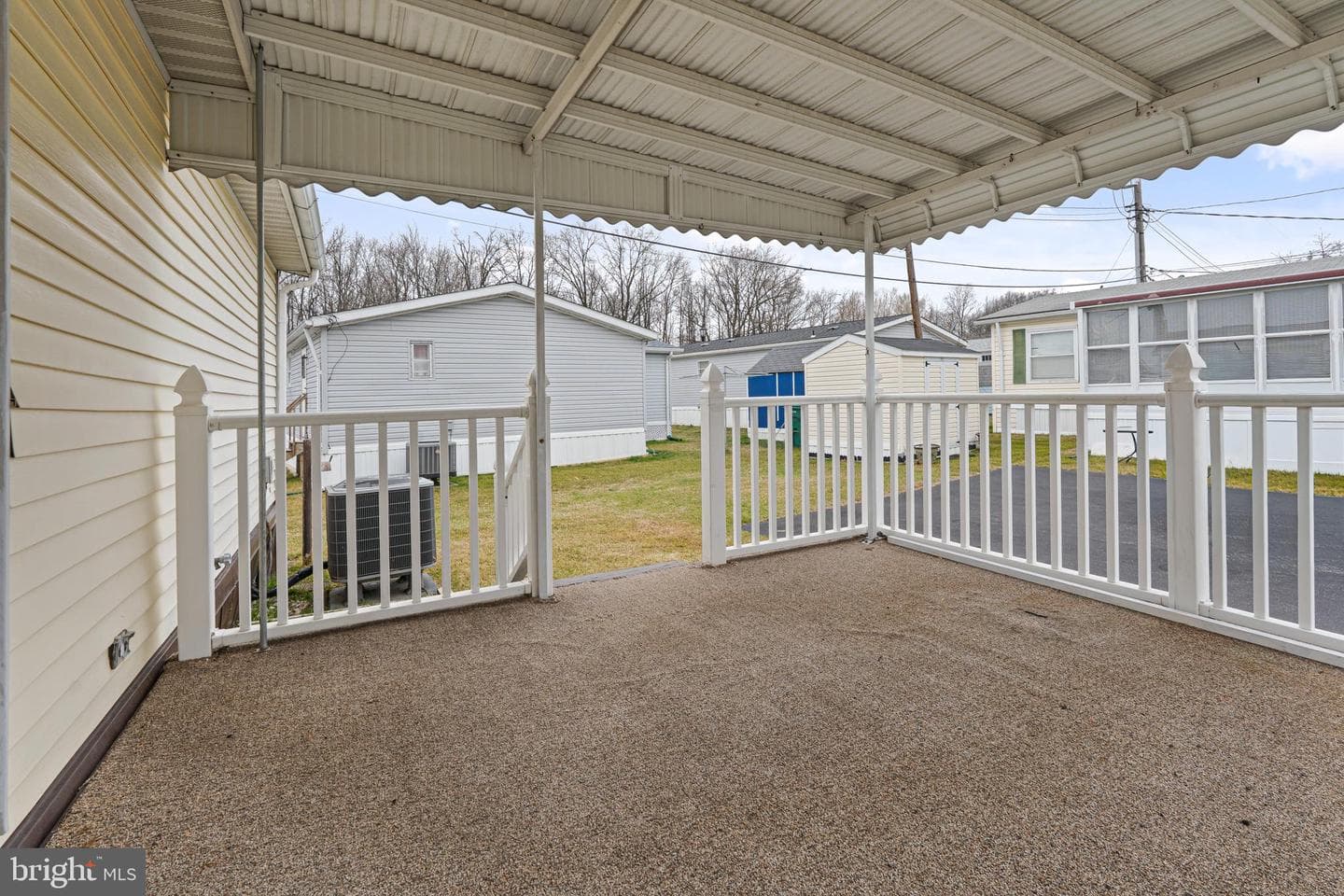 111 Briarwood Road photo 3