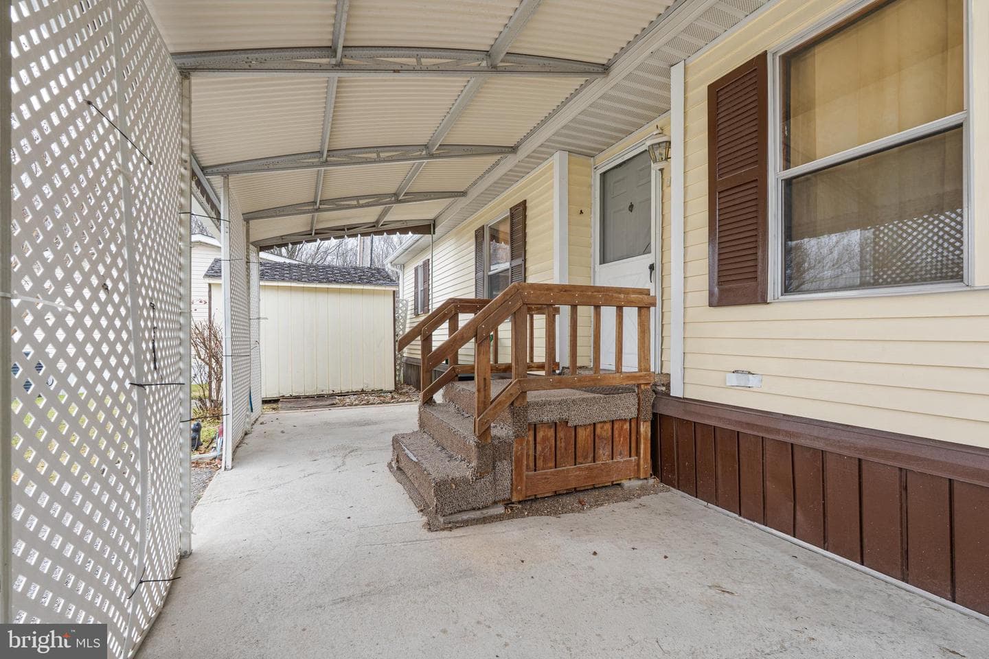 111 Briarwood Road photo 5