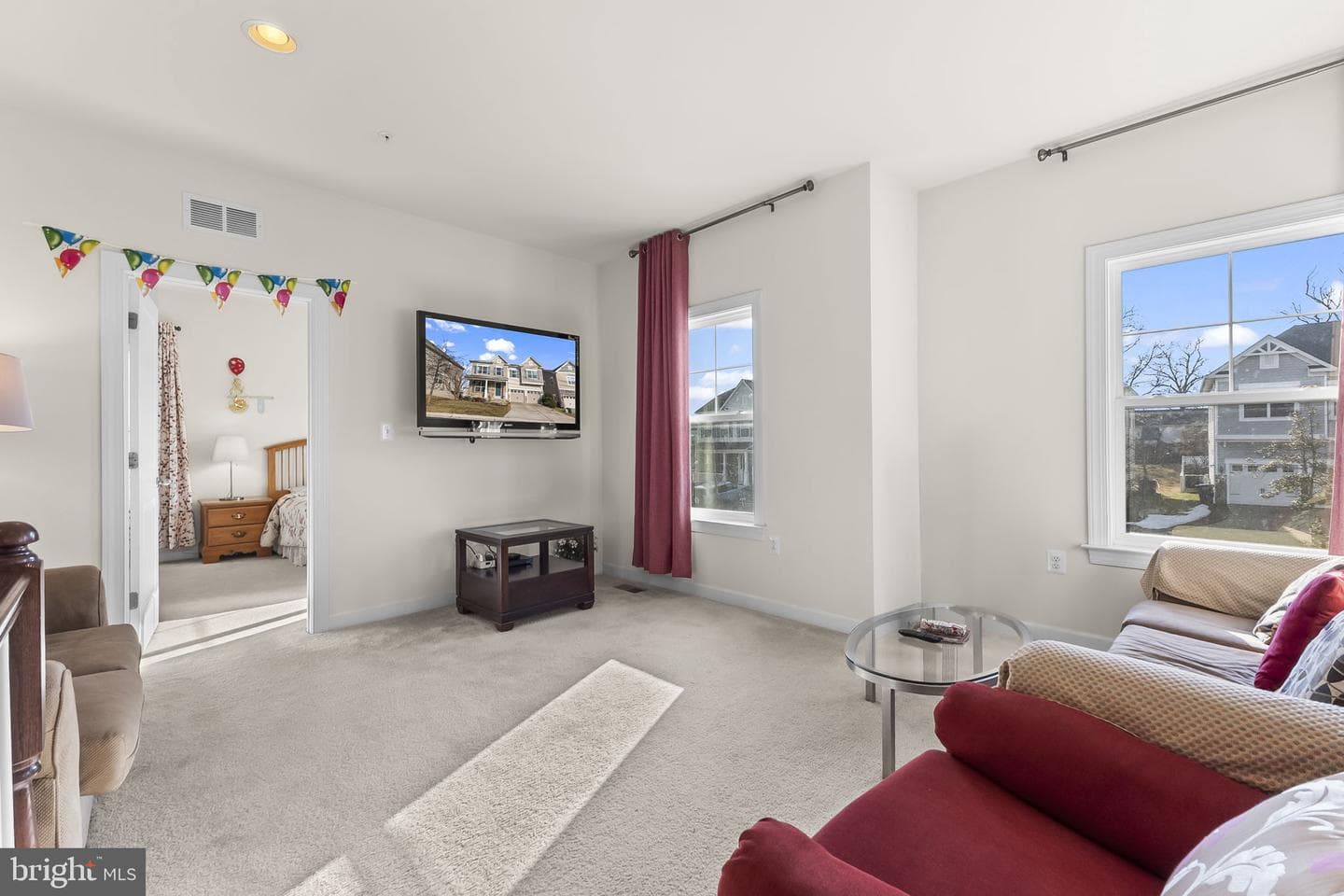 27 Eden Terrace Lane photo 15