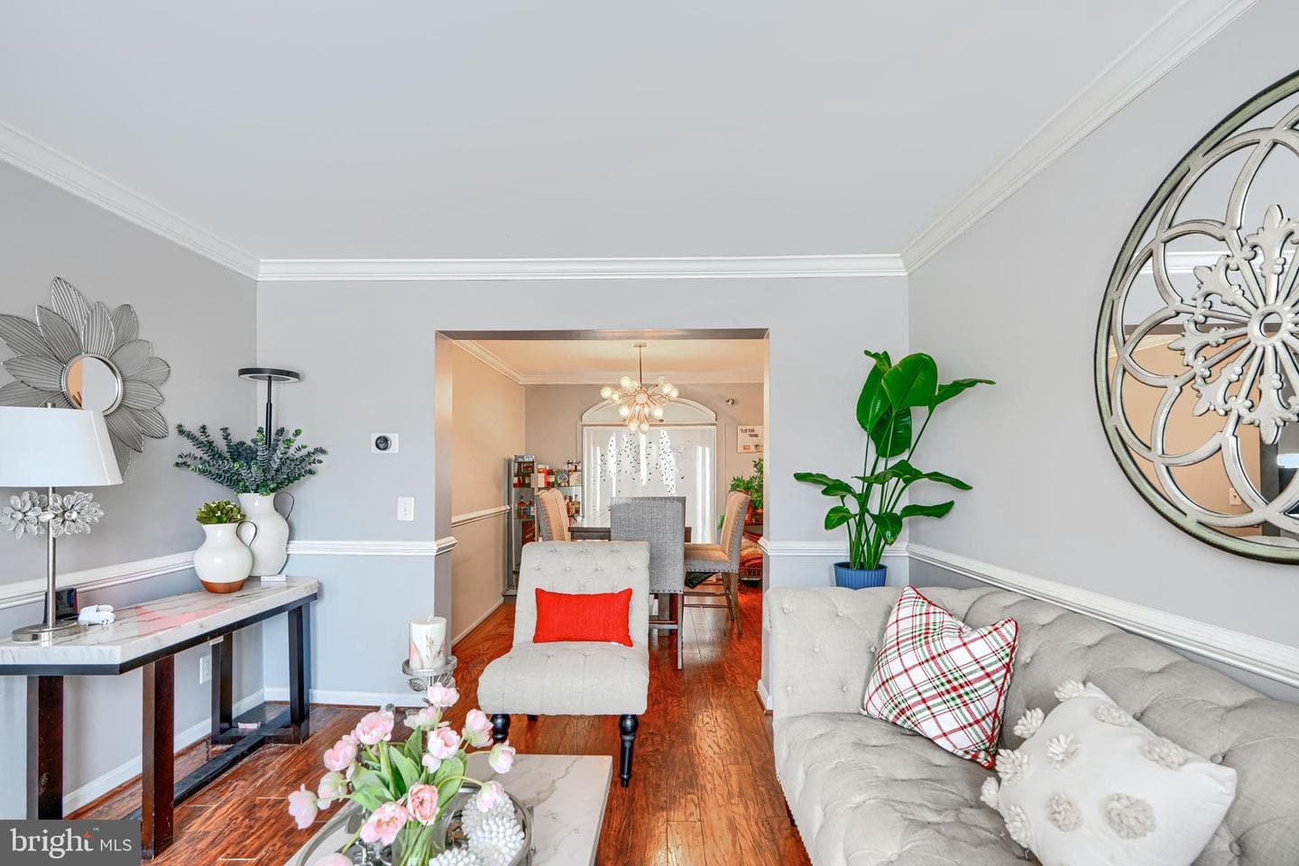 8113 Alan Tree Road photo 3