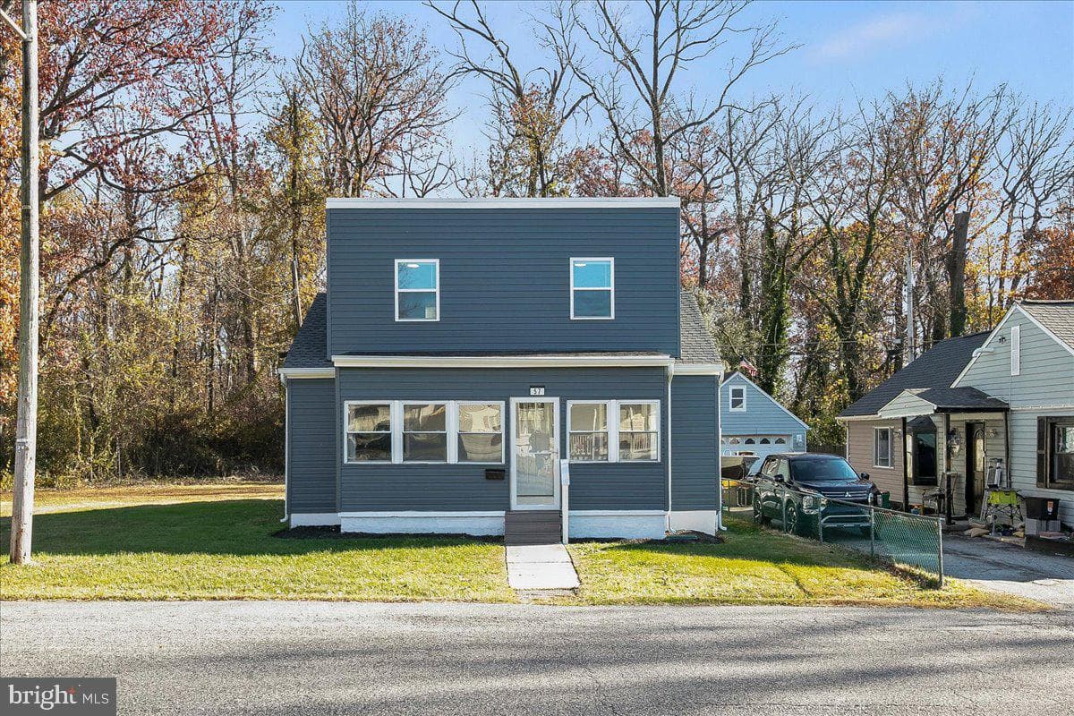 57 Transverse Avenue