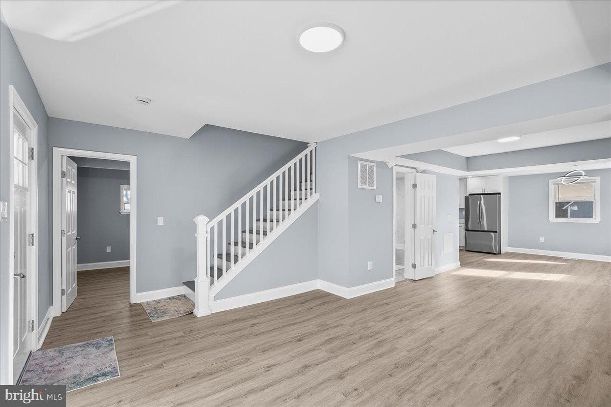 57 Transverse Avenue photo 6
