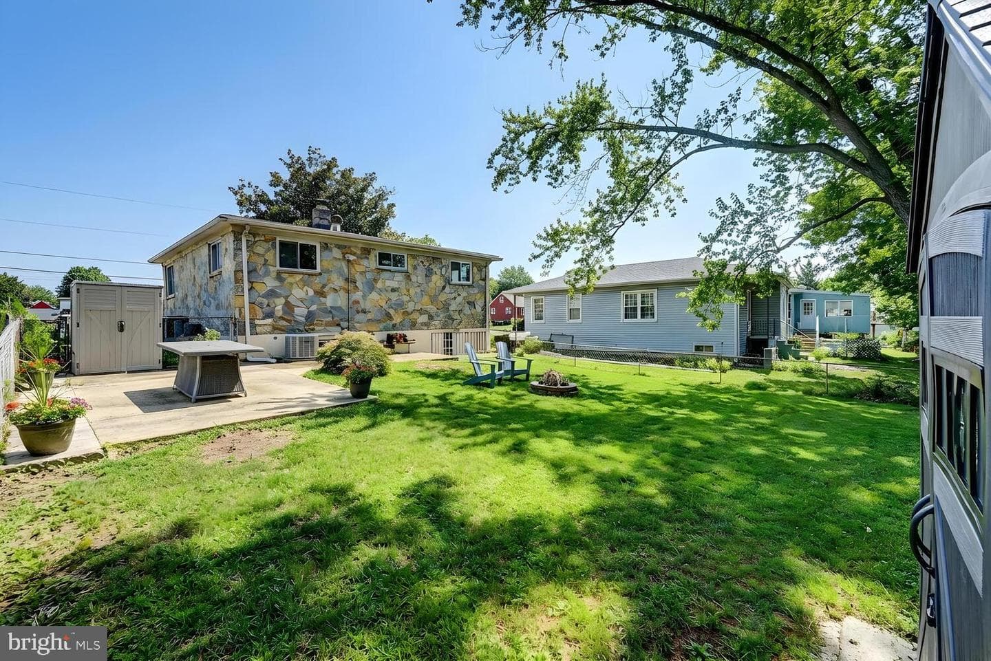 6420 Kenwood Avenue photo 21