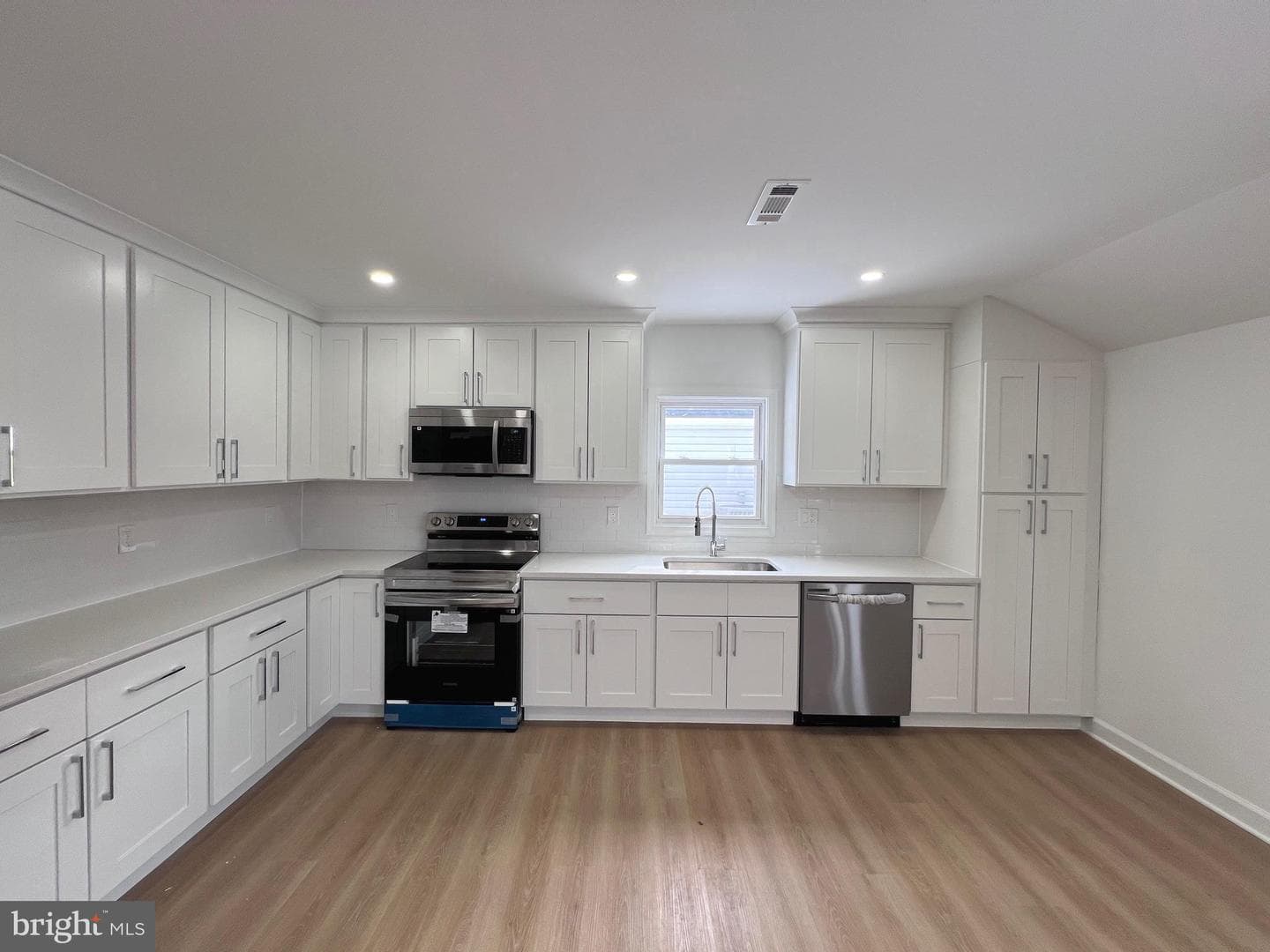 2318 Ruth Avenue photo 43