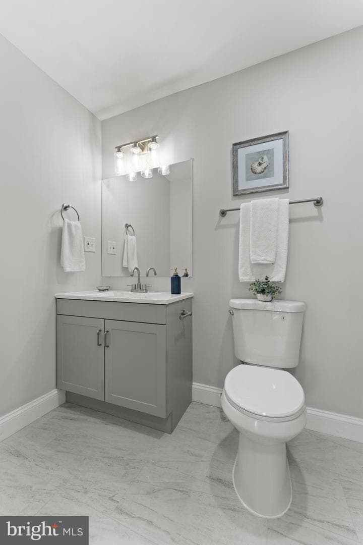 103 Gibbons Boulevard photo 32