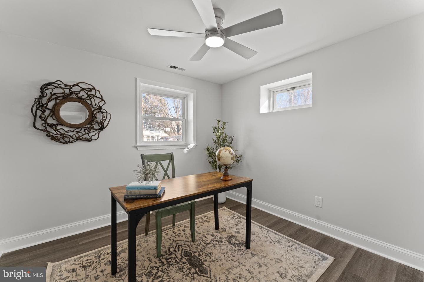 103 Gibbons Boulevard photo 36