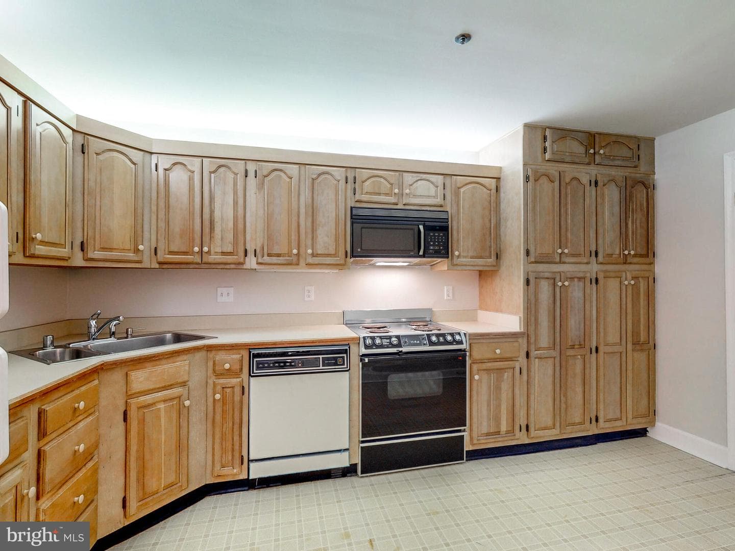 205 Brightwood Club Drive #205 photo 11
