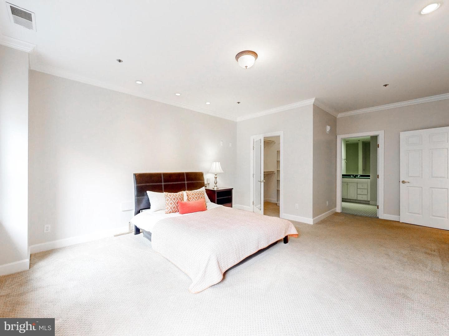 205 Brightwood Club Drive #205 photo 18