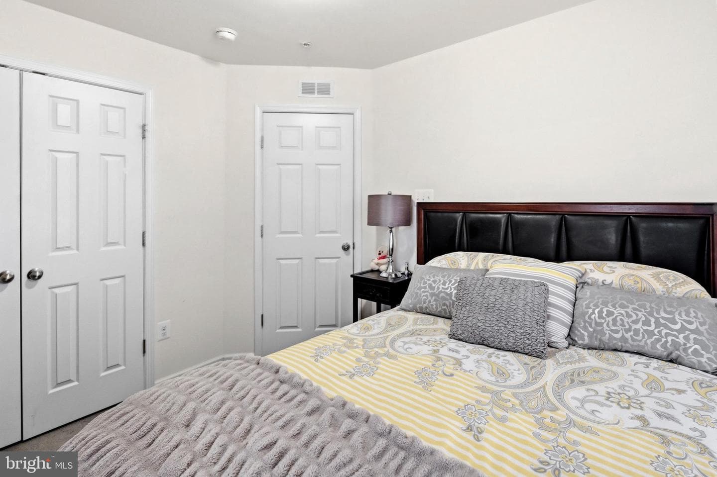 9301 Silver Charm Drive photo 23