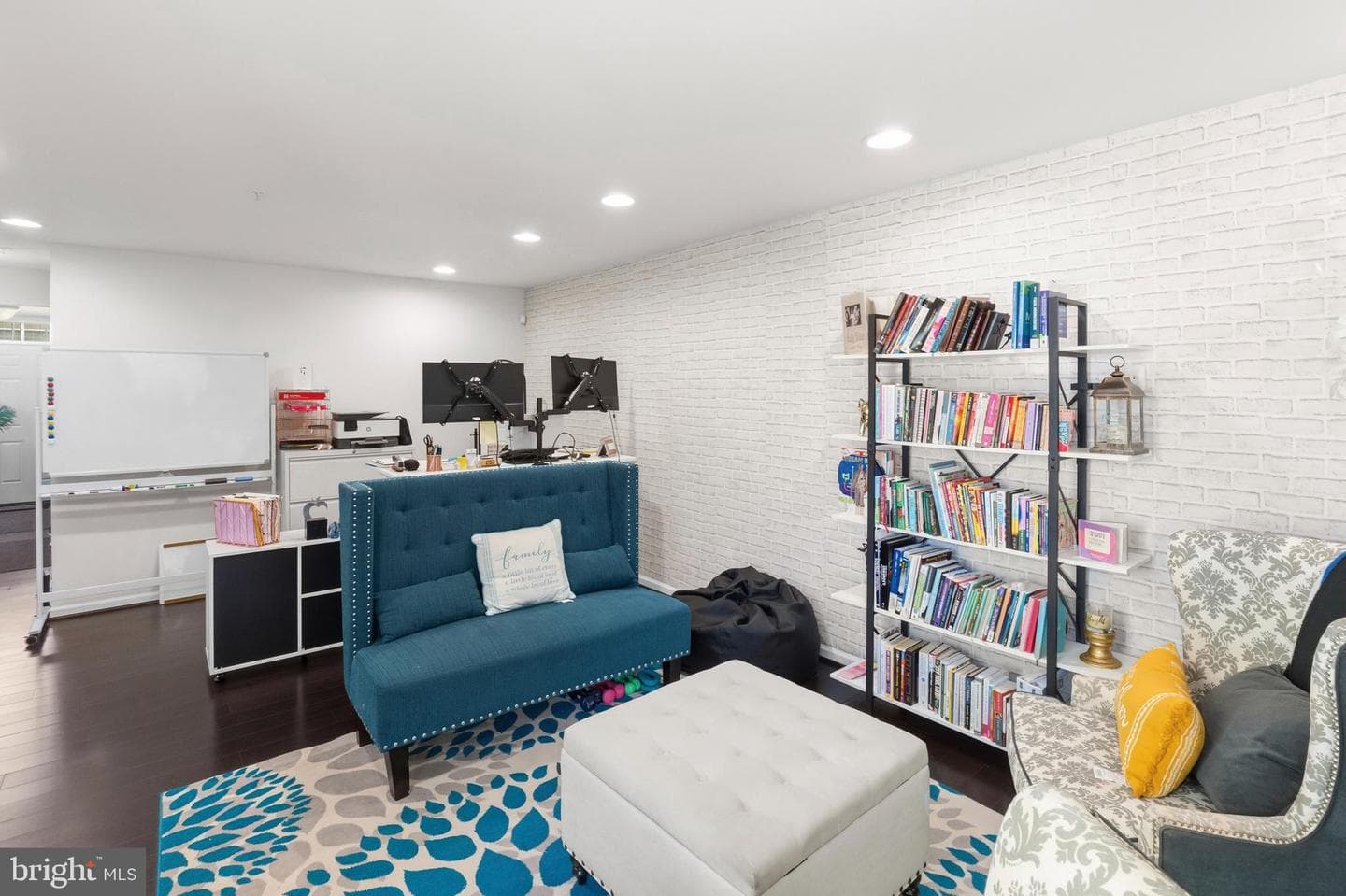 9301 Silver Charm Drive photo 5