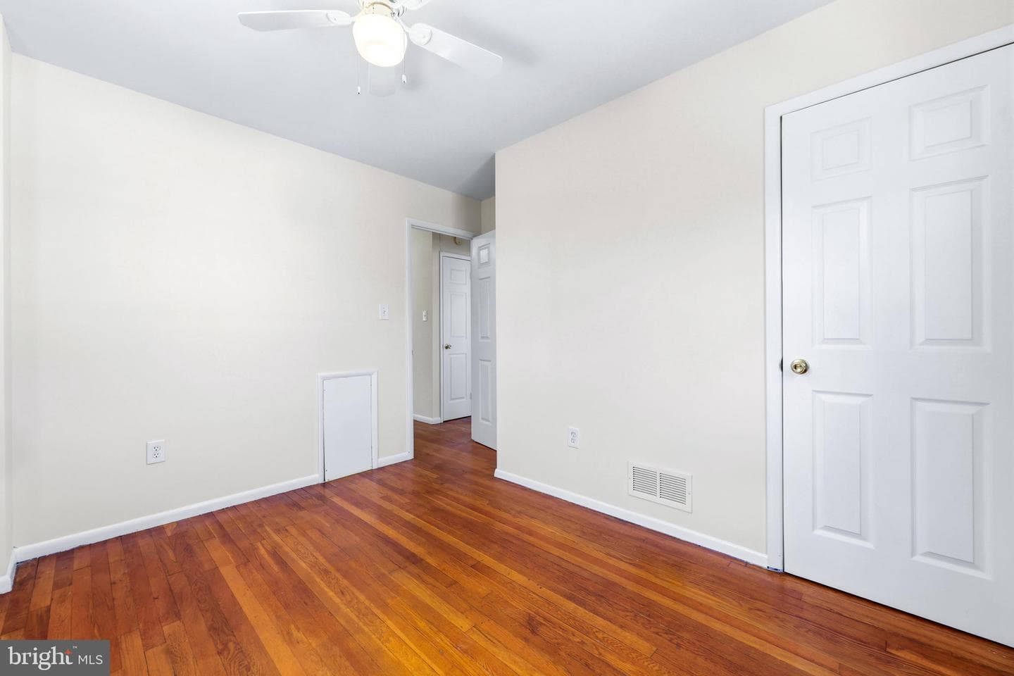 941 Homberg Avenue photo 18