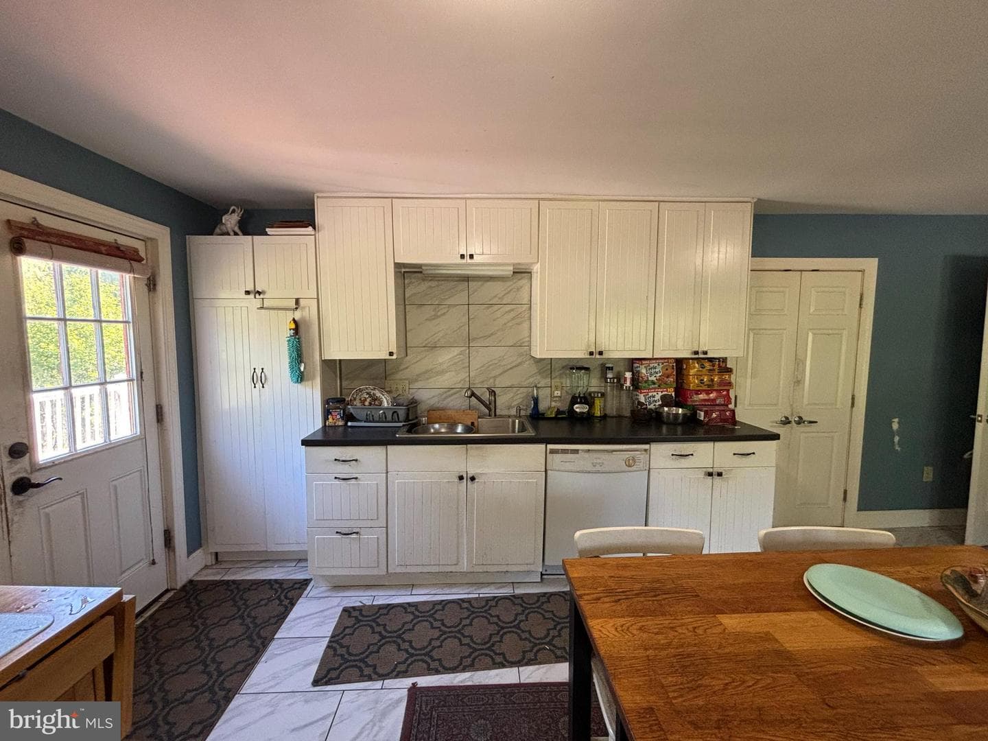 10529 Old Court Rd photo 10