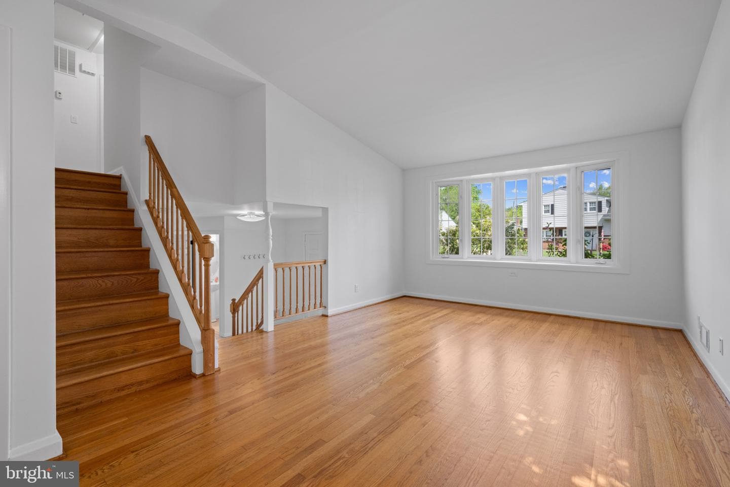 1005 Jamieson Road photo 20