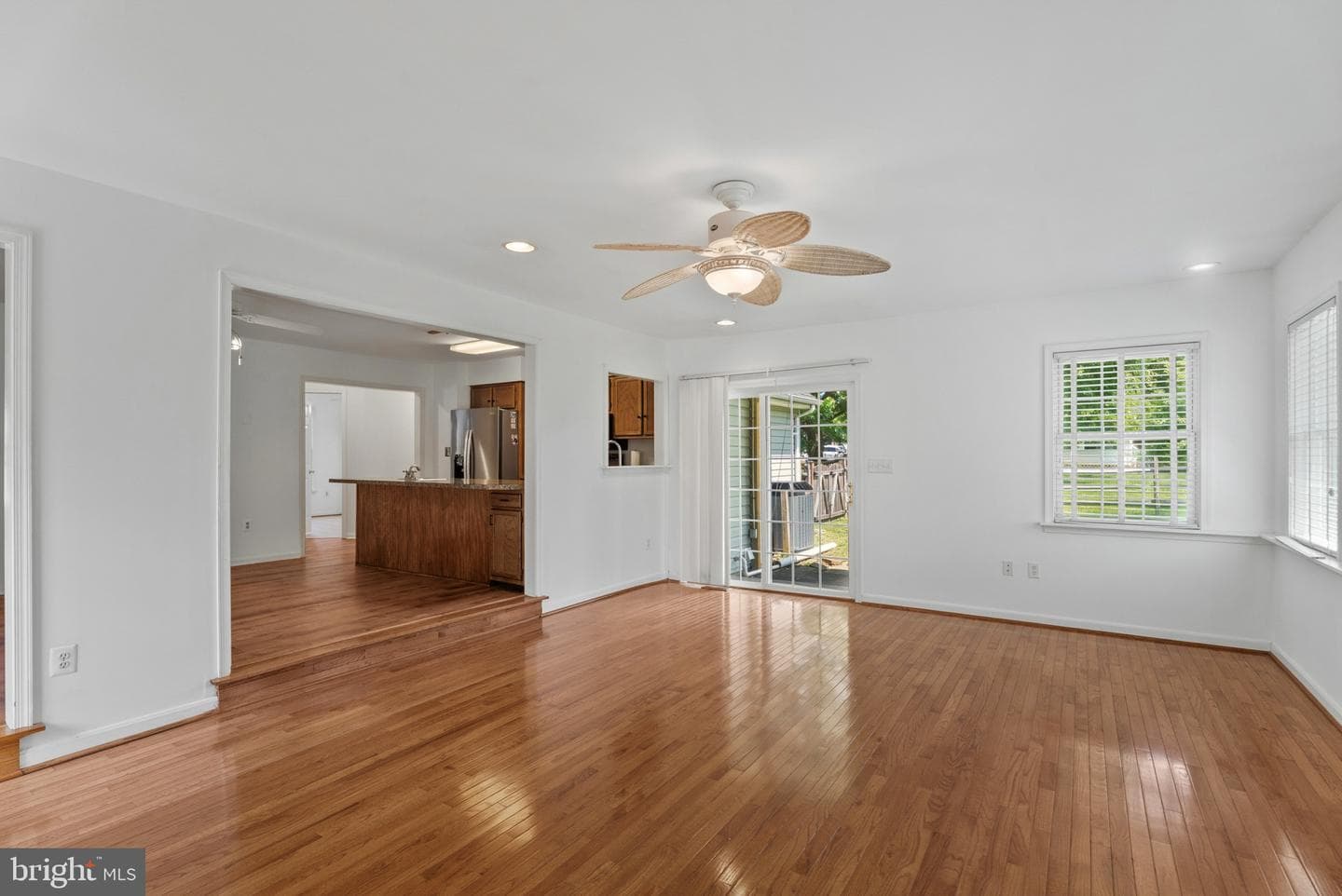 2031 Pleasant Villa Avenue photo 17