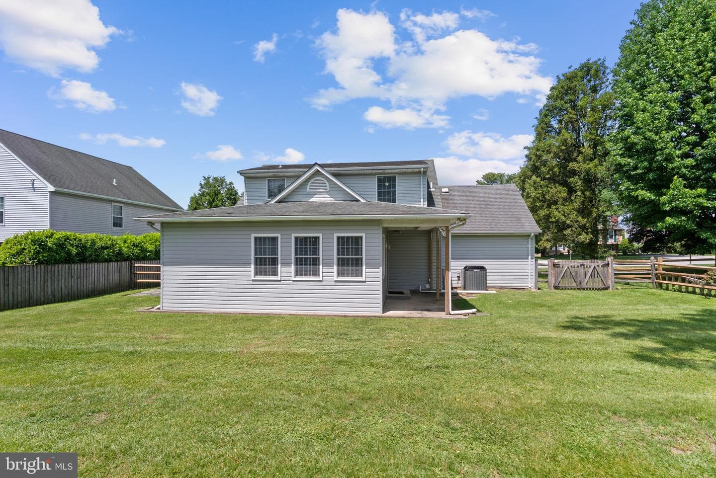 2031 Pleasant Villa Avenue photo 35