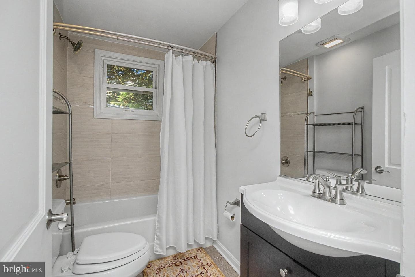 9951 Hilltop Drive photo 27