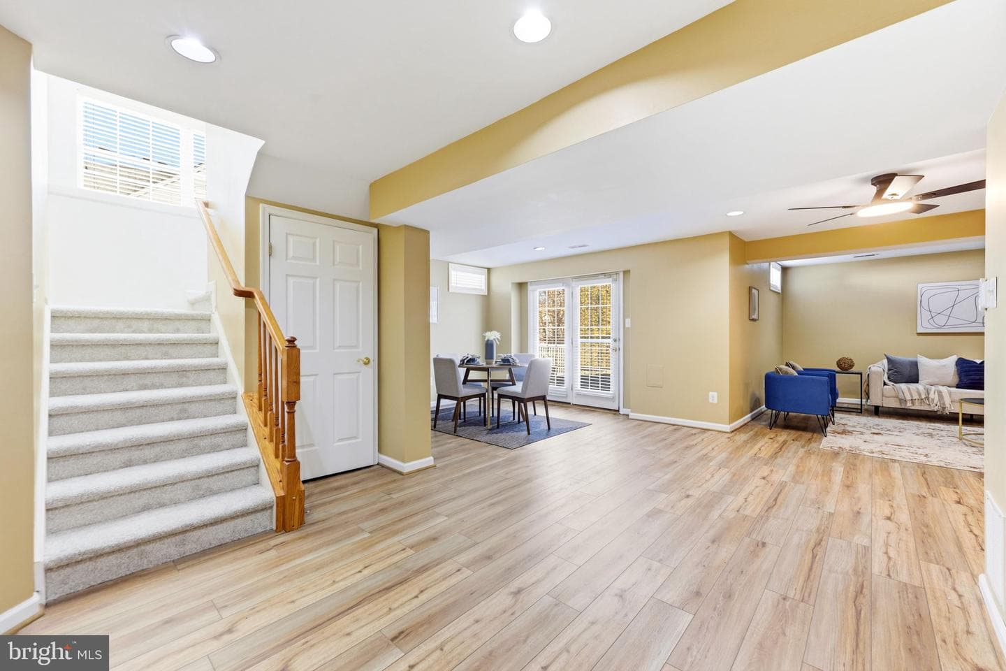 834 Crystal Palace Court photo 54