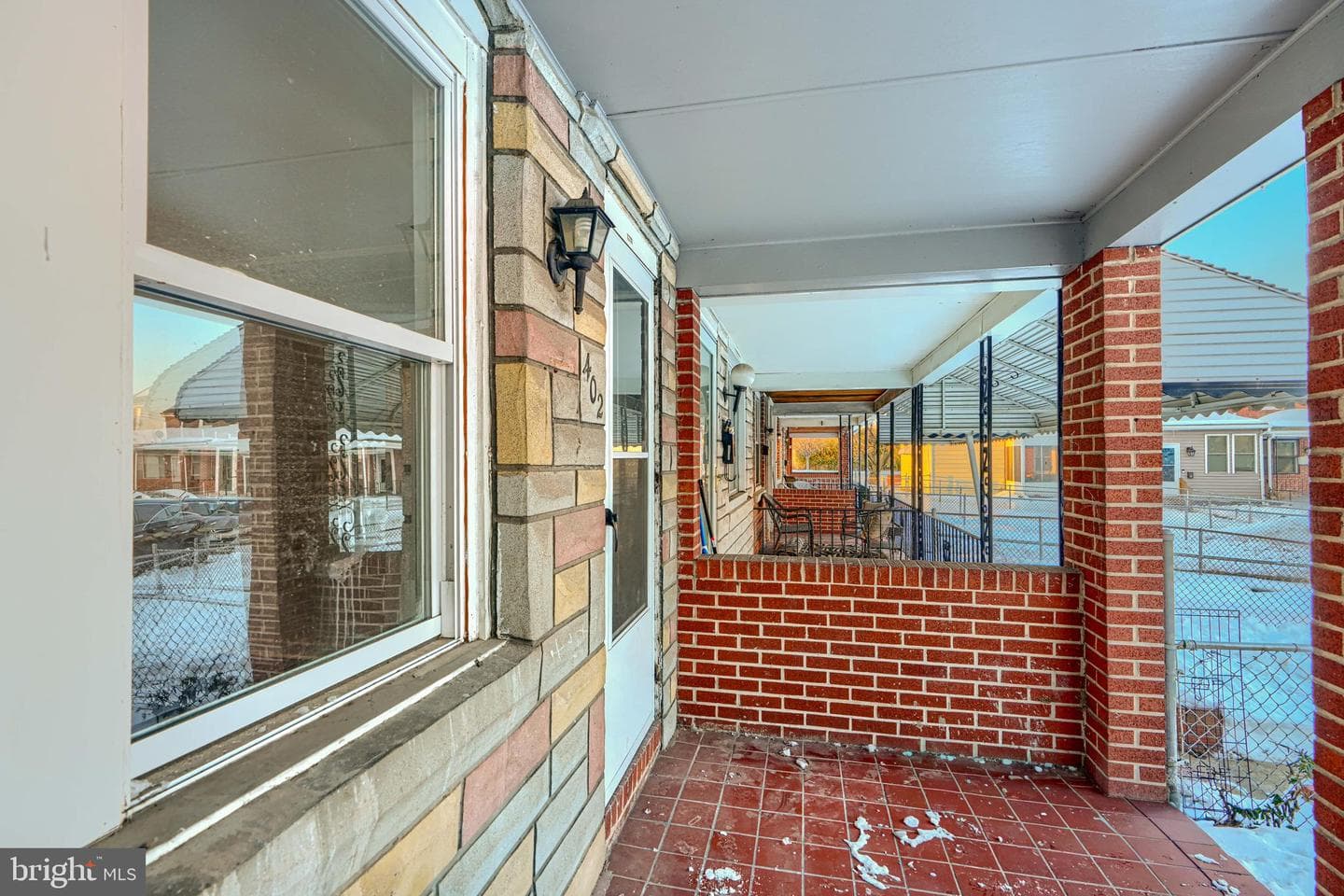 402 Chestnut Court photo 2