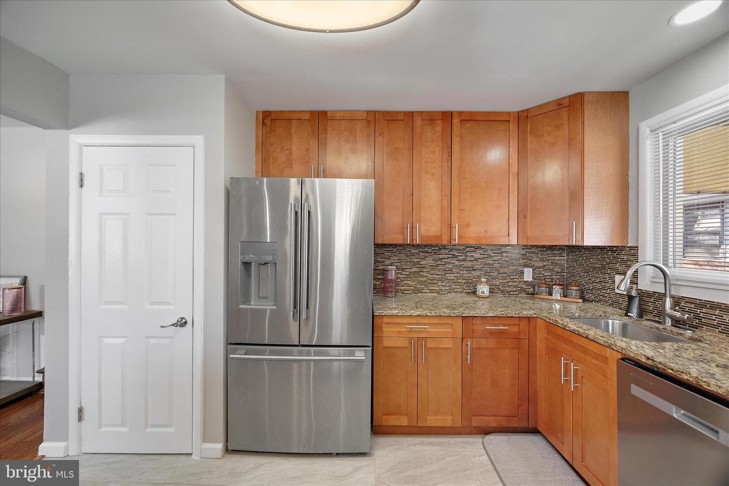 6513 Liberty Road photo 8