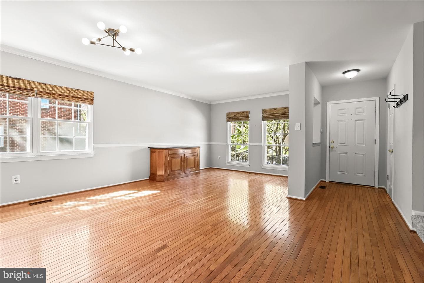 4016 Forest Valley photo 5