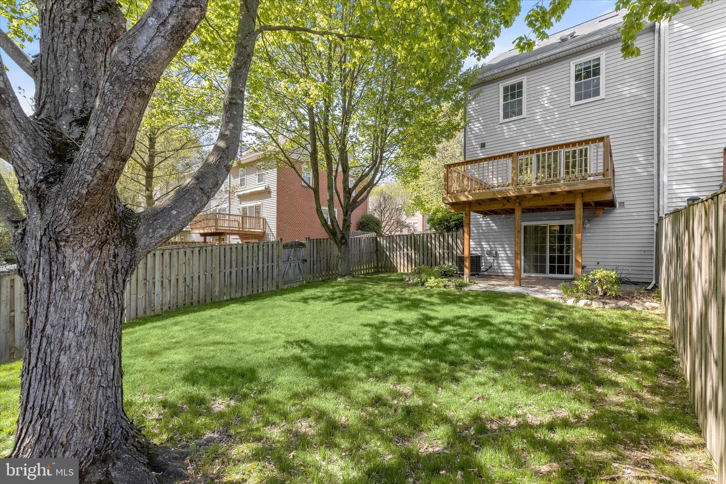 4016 Forest Valley photo 54