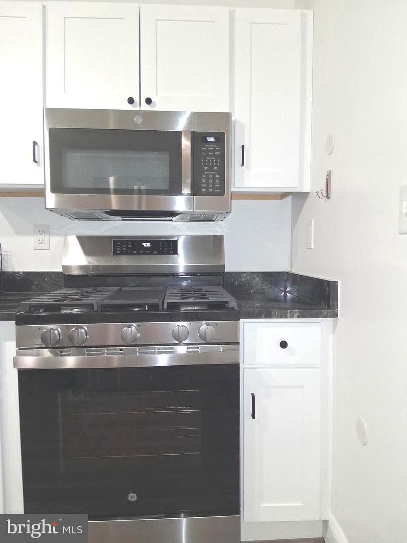 1225 Landover Road photo 3