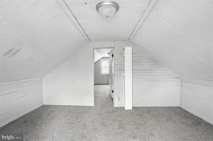 1239 Hilldale Road photo 12