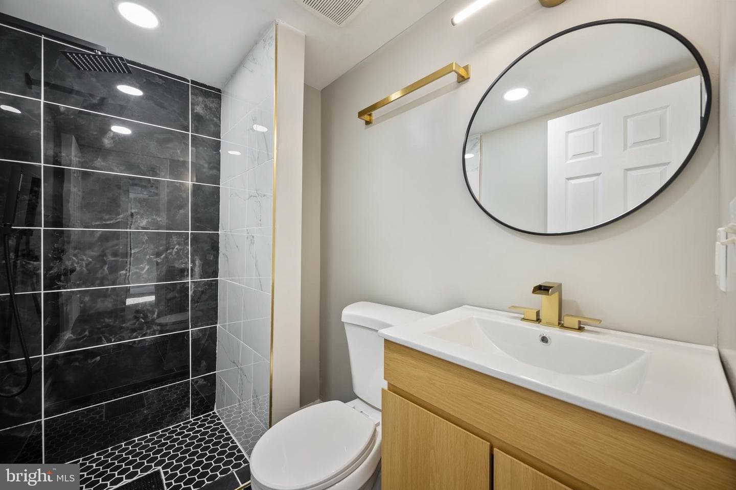 1227 63rd Street photo 19
