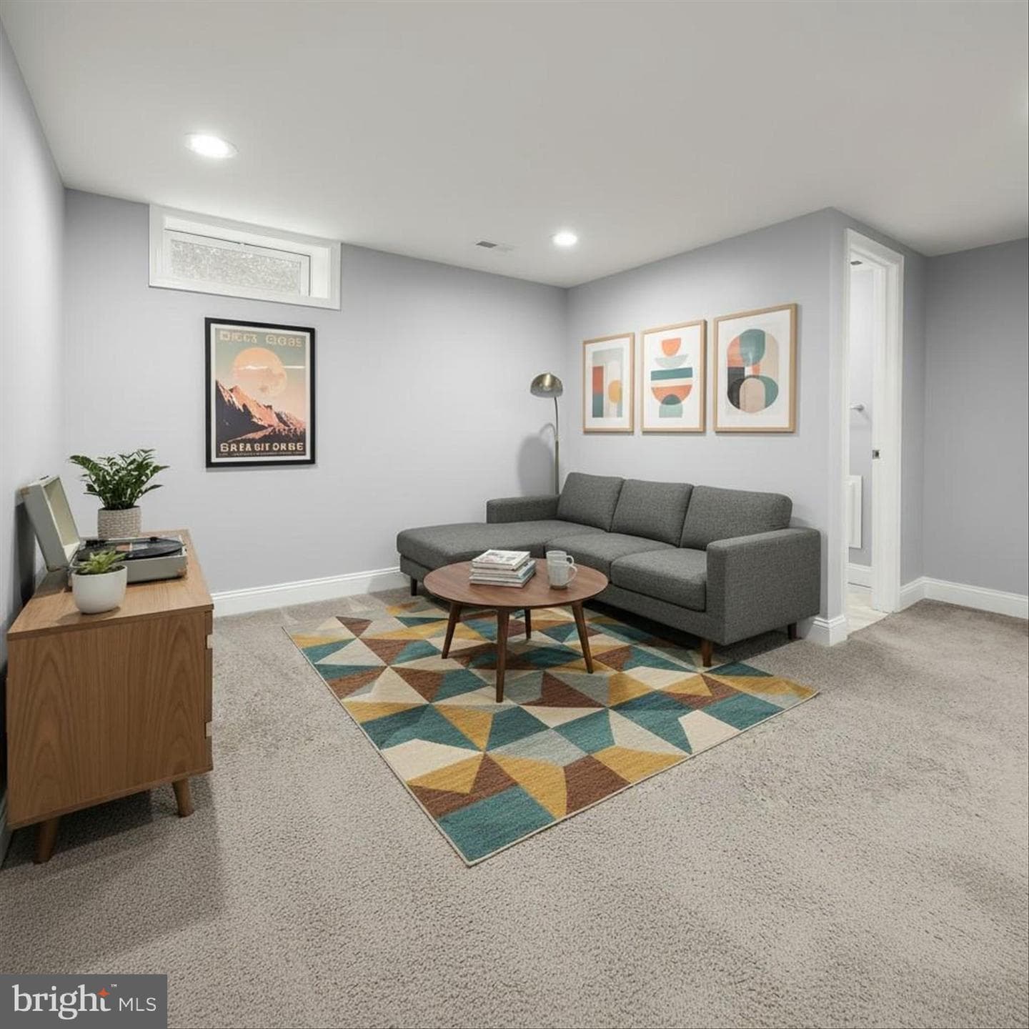 312 Leeanne Road photo 28
