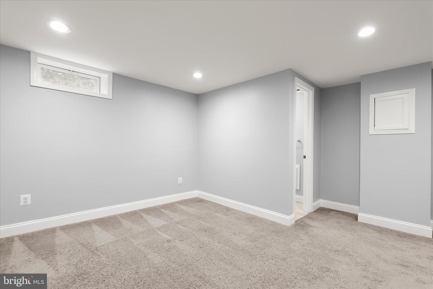 312 Leeanne Road photo 31