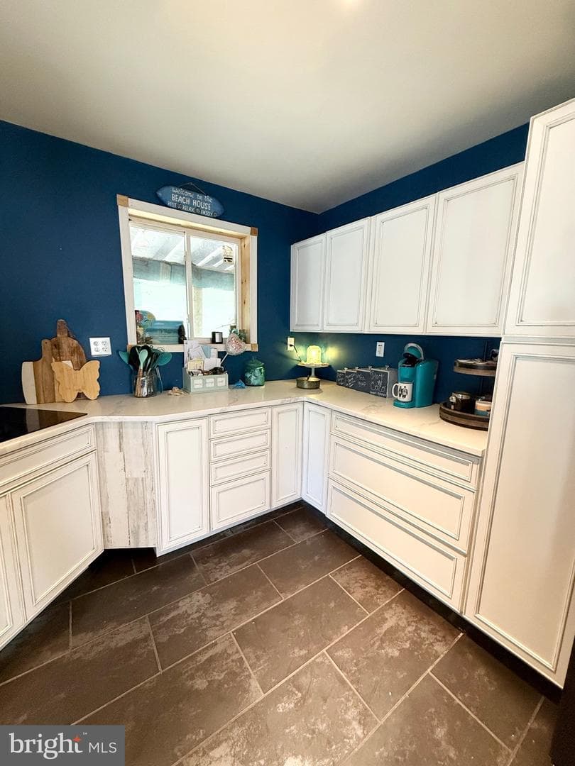 7051 Greenbank Road photo 20