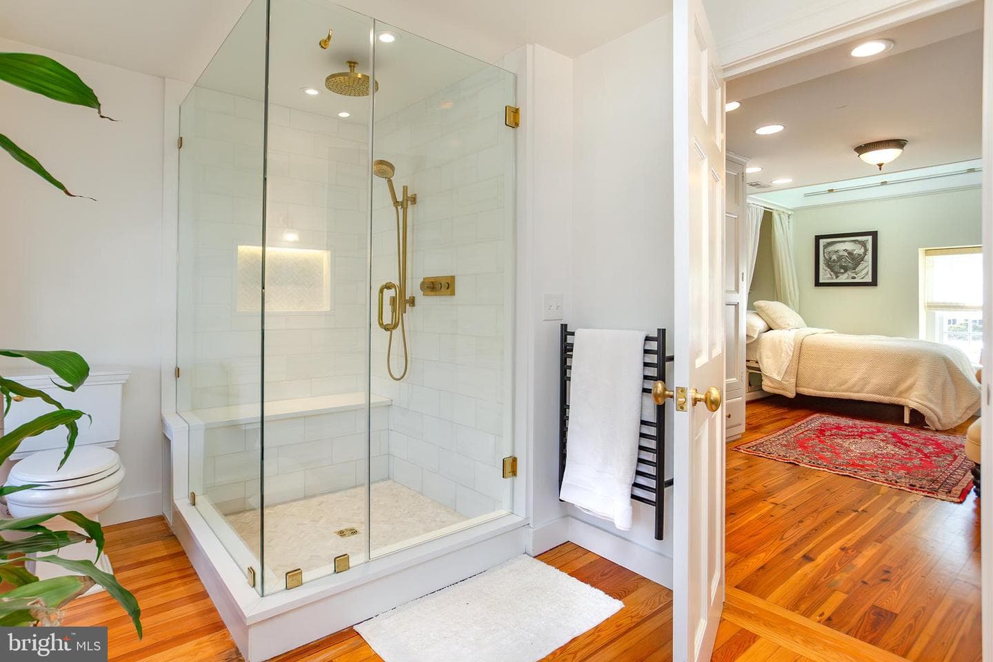10108 Falls Road photo 23