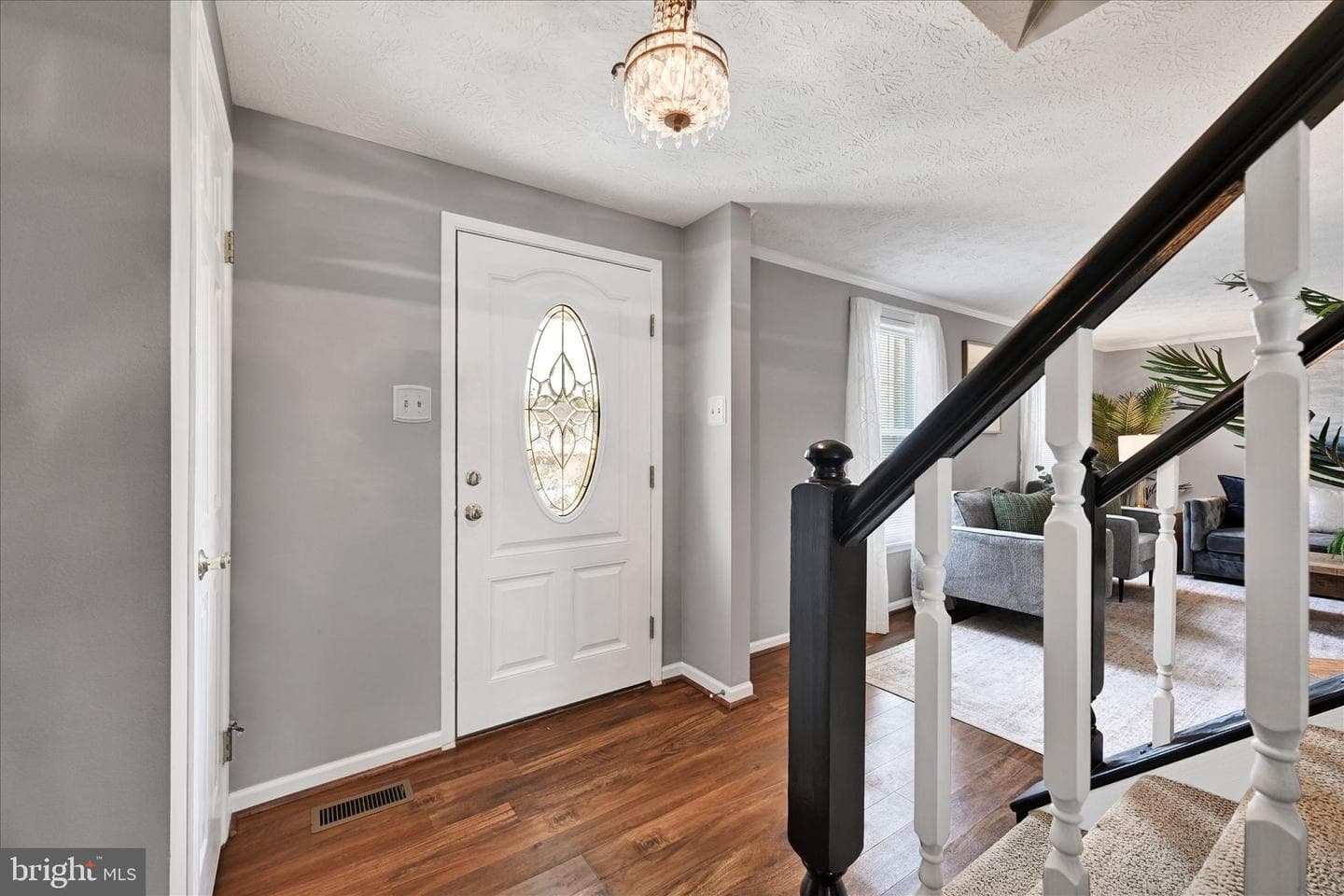3803 Proctor Lane photo 4