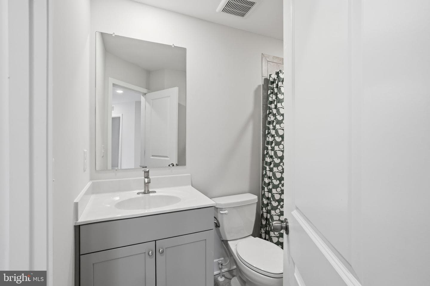 1810 Betterton Road photo 25