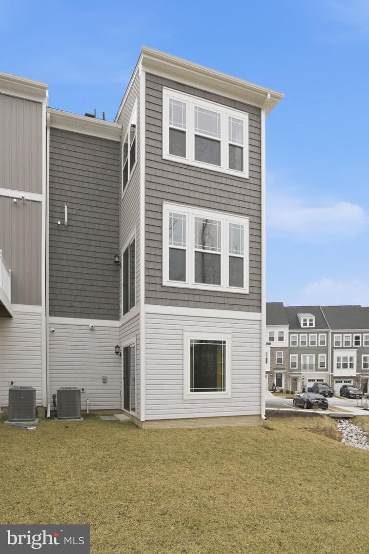 1810 Betterton Road photo 33