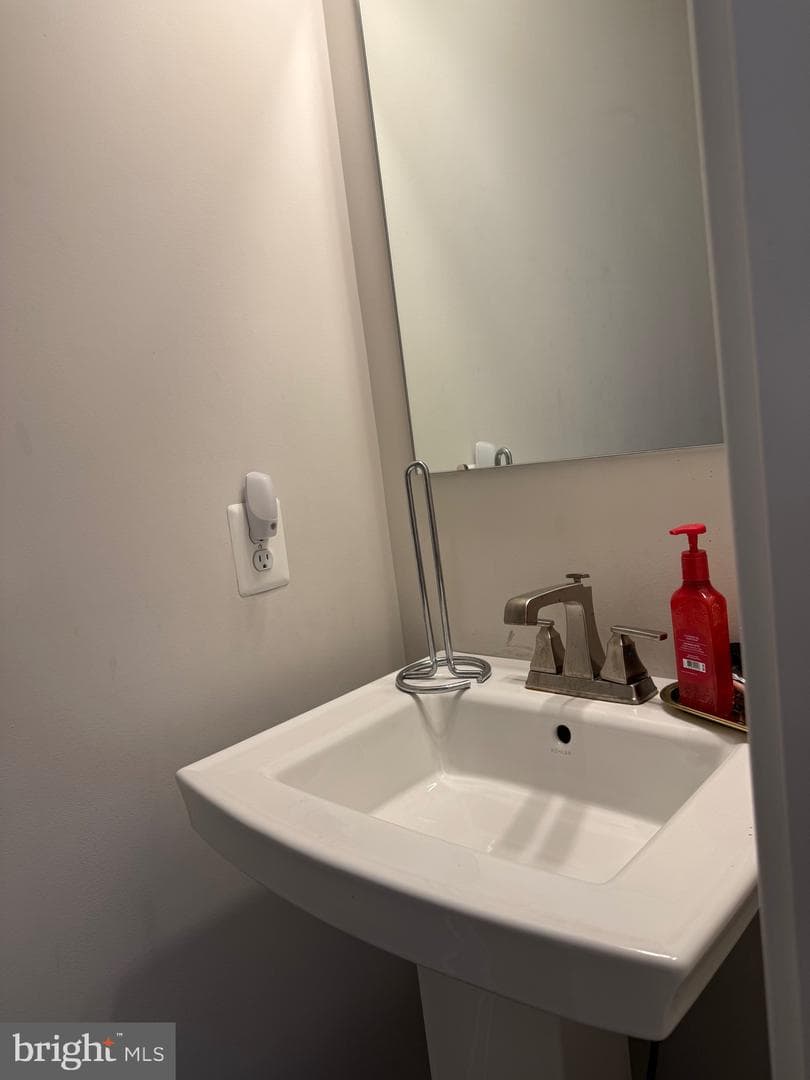 10603 Sundridge Street photo 16